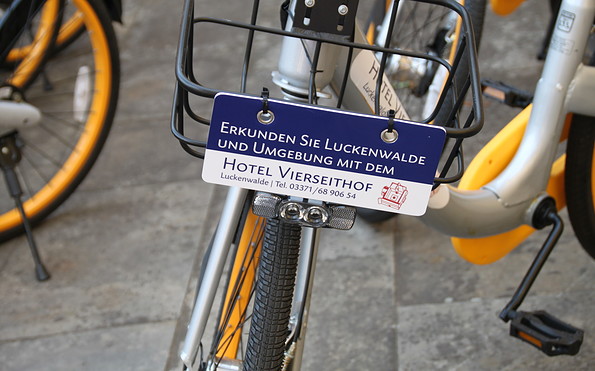 Fahrradverleih im Hotel, Foto: Yves Lasdinat, Lizenz: HF Berlin Brandenburg Grundbesitz GmbH