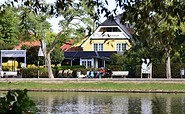 Blick auf das Hotel &amp; Terrasse , Foto: Landhaus Haveltreff