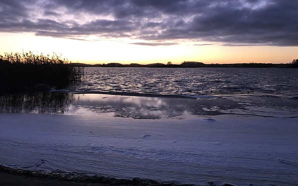Sonnenuntergang am Grossen See Fürstenwerder, Foto: Anet Hoppe