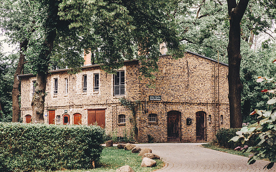 Gasthaus und Pension Alter Hafen am Ziegeleipark 