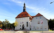 Schlossturm und Stadtbibliothek Lübben, Foto: Antje Tischer, Lizenz: TMB Fotoarchiv
