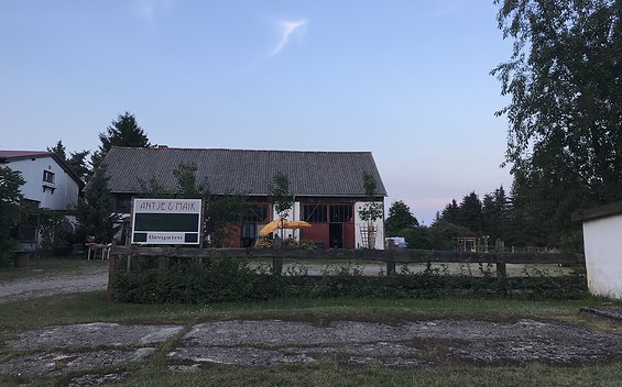 Kleine Hofwirtschaft in Petersdorf, Foto: Anet Hoppe