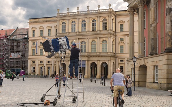 Film shooting at the Old Market in Potsdam, Foto: André Stiebitz, Lizenz: PMSG Potsdam Marketing und Service GmbH