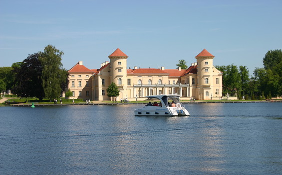 Schloss Rheinsberg, Foto: Judith Kerrmann, Lizenz: Tourismusverband Ruppiner Seenland e. V.
