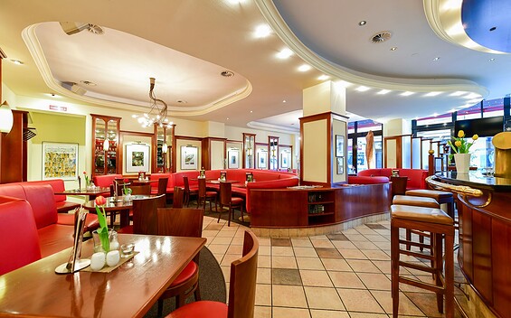 Innenaufnahme vom Café Lauterbach in der Cottbuser Altstadt, Foto: Thomas Richert/Multiblick