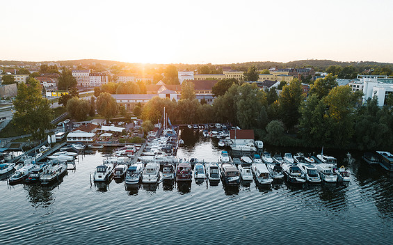 Marina am Tiefen See, Foto:  Steven Ritzer, Lizenz: PMSG