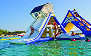 Huge water slides in the largest aqua park in eastern Germany, Foto: Point of Distribution, Lizenz: Point of Distribution