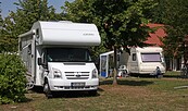 Wohnmobilstellplatz auf dem Campingplatz Stendenitz, Foto: Campingplatz- und Uferpflege Rottstiel GmbH, Lizenz: Campingplatz- und Uferpflege Rottstiel GmbH