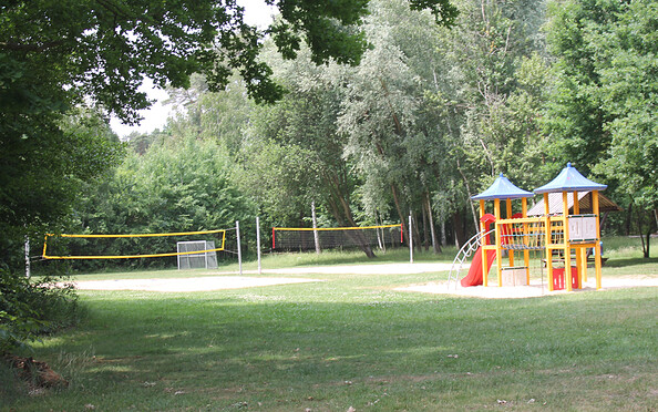 Spielplatz am Ziestsee, Foto: Pauline Kaiser, Lizenz: Tourismusverband Dahme-Seenland e.V.