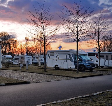 Reisemobilstellplatz am Schlosshafen Oranienburg