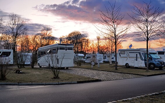 Reisemobilstellplatz am Schlosshafen Oranienburg