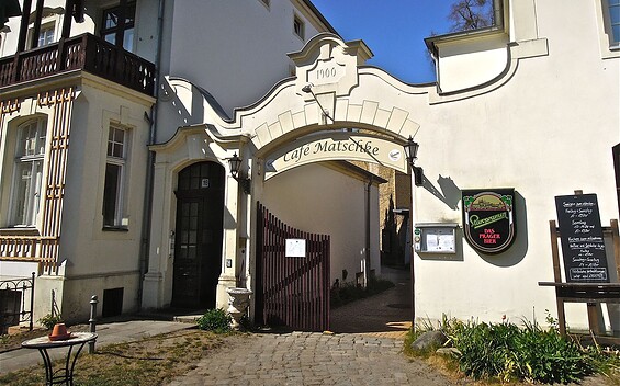 Café Matschke at the New Garden 