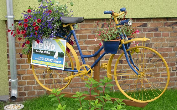 Dekoration vor dem Haus, Foto: Angelika Barth, Lizenz: Ferienwohnung "Zur Mühle"