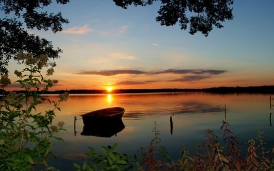 Sonnenuntergang am Tonsee, Foto: Herr Prosch, Lizenz: Campingplatz Tonsee - FKK