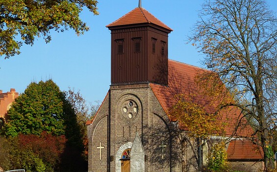 Feldsteinkirche Bestensee, Foto: Juliane Frank, Lizenz: Tourismusverband Dahme-Seenland e.V.