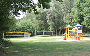 Spielplatz am Ziestsee, Foto: Pauline Kaiser, Lizenz: Tourismusverband Dahme-Seenland e.V.