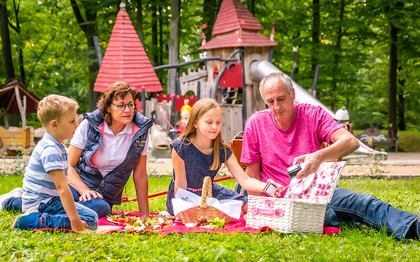 Picknick im Ostdeutschen Rosengarten, Foto: PatLografie, Lizenz: EB KTM