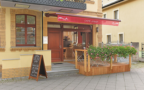 Café Josef im PORT INN HOTEL EICHWALDE, Foto: Frau Öhler, Lizenz: Café Josef