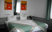 Double room, Foto: Hotelinhaber: Joseph Maier, Lizenz: Hotel PORT INN Eichwalde