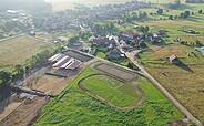 Blick über das Gelände des Reiterhofes, Foto: Reiter- &amp; Erlebnisbauernhof Groß Briesen