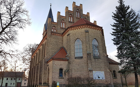 Church Dorfkirche Friedersdorf, Foto: Petra Förster, Lizenz: Tourismusverband Dahme-Seenland e.V.