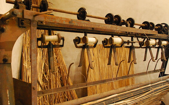Müllerwebstuhl für Schattendecken und Baugewerbe, Foto: W.Wagner, Lizenz: Rohrweberei Pritzerbe