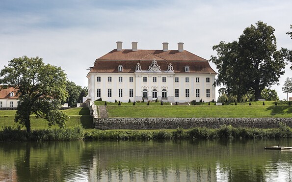 Schloss Meseberg, Foto: Steffen Lehmann, Lizenz:  TMB-Fotoarchiv