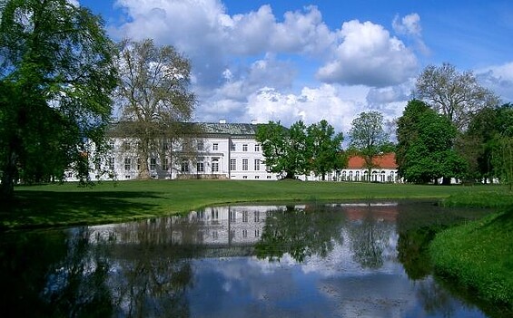 Schloss Neuhardenberg, Foto: G.Wieck, Lizenz: TMB-Fotoarchiv