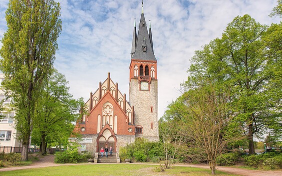 Genezareth Kirche Erkner, Foto: Florian Läufer, Lizenz: Seenland Oder-Spree