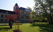 Rathaus im Rathauspark in Erkner, Foto: Stadt Erkner