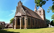 St. Marien-Kirche Gransee - Außenansicht, Foto: Anke Treichel, Lizenz: Regio-Nord