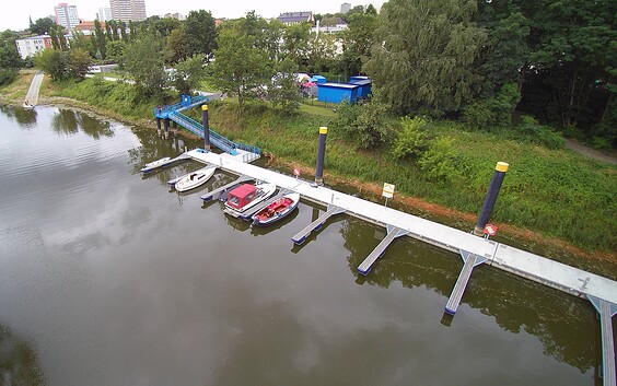 Sportboot Marina am Winterhafen, Foto: Dr. Jens P. Kroll