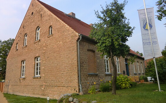 Alte Schule Kagel, Foto: Turowski