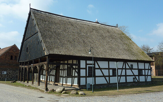 Vorlaubenhaus Pillgram, Foto: Henry Babuliack