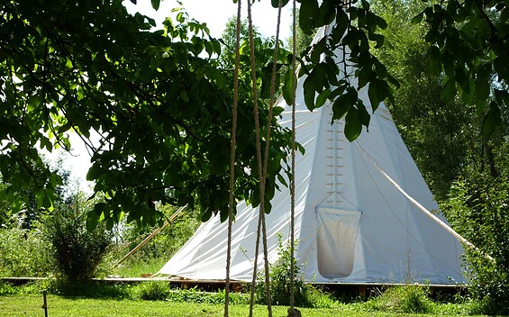 Sonnenhof Uckermark, Tipi, Foto: Kirsten Strehlow