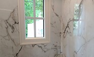 Ablage in der Dusche