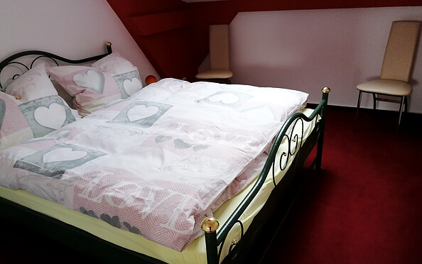 Schlafzimmer mit Doppelbett, Foto: Fam. Richter, Lizenz: Fam. Richter