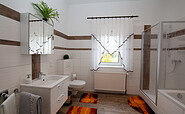 Bathroom, Foto: Philipp Metzner Foto- &amp; Werbestudio Metzner, Lizenz: Pachows Hofladen und Ferienwochnung