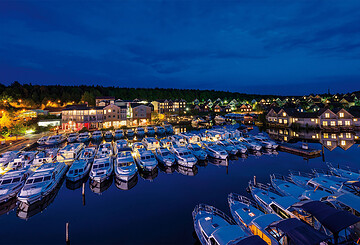 Marina Wolfsbruch bei Nacht, Foto: Best Western, Foto: Best Western , Lizenz: Le Boat c/o Crown Blue Line GmbH