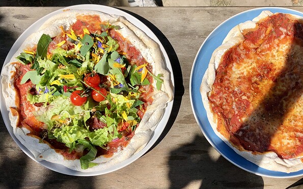 Pizza from the clay oven , Foto: Thomashof Klein-Mutz, Lizenz: Thomashof Klein-Mutz