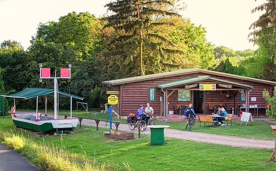 Fischereihof "An der Festung Küstrin", Foto: Florian Läufer, Lizenz: Seenland Oder-Spree