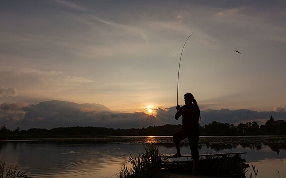 Sonnenuntergang, Angler, Foto: Florian Läufer, Lizenz: Seenland Oder-Spree