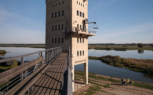 Groß Neuendorf loading tower, Foto: Christoph Cretzburg, Lizenz: Seenland Oder-Spree