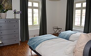 Schlafzimmer mit Einzelbetten 1. OG, Ferienwohnung Kirchturm, Foto: Körner BTG, Lizenz: Körner BTG