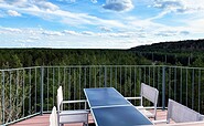 Balcony furniture on the roof terrace, Foto: Ulrike Haselbauer, Lizenz: Tourismusverband Lausitzer Seenland e.V.