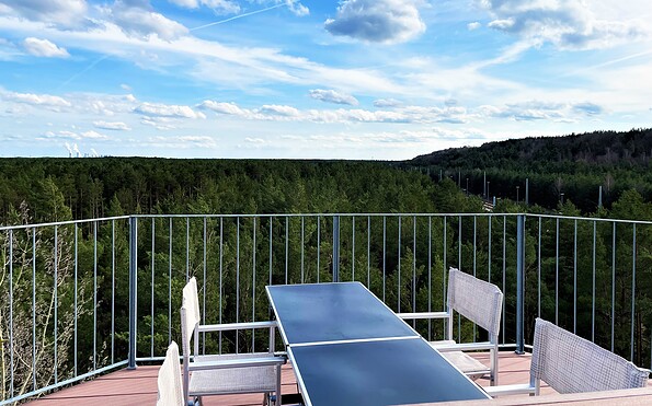 Balcony furniture on the roof terrace, Foto: Ulrike Haselbauer, Lizenz: Tourismusverband Lausitzer Seenland e.V.