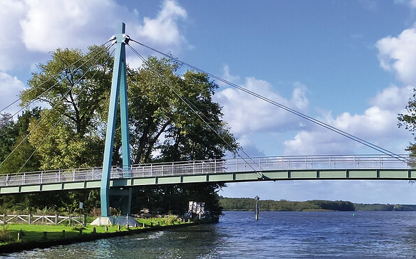Fahrradbrücke über die Dahme bei Dolgenbrodt, Foto: Dana Klaus, Lizenz: Tourismusverband Dahme-Seeland e.V.