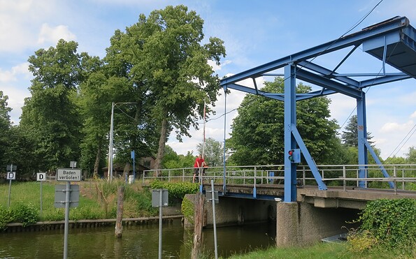 Zugbrücke bei Groß Köris, Foto: Kai-Uwe Thiessenhusen, Lizenz: Amt Burg (Spreewald)