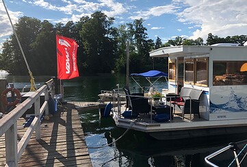 Motorboot & Segelschule Sail Away