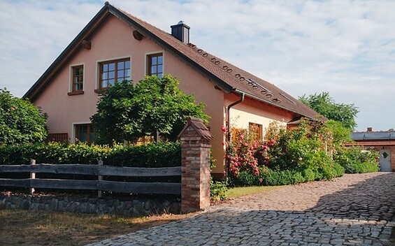 Aussenansicht, Foto: Kerstin Podewils, Lizenz: Kerstin Podewils